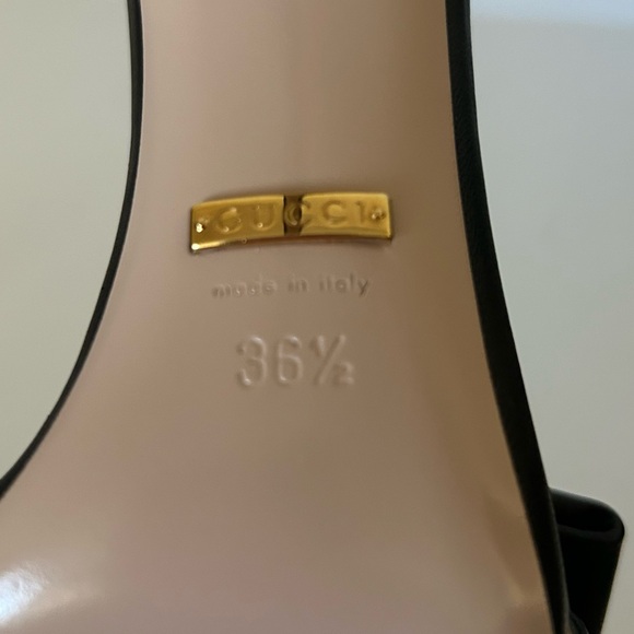 Gucci Women's Ilse Big Bow Crystals Soft Black Leather Stiletto Sandals 36.5 - Picture 8 of 11